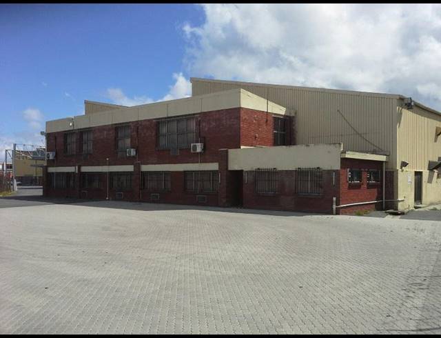 3,600M² FACTORY TO LET IN EPPING INDUSTRIAL